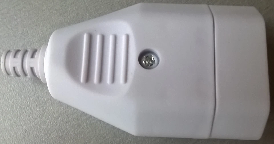 EUROKUPPLUNG weiß EINFACHE SELBSTMONTAGE BACHMANN EUROSTECKER zum SCHRAUBEN