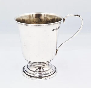 TAZA DE BAUTIZO DE PLATA ESTERLINA VINTAGE Birmingham 1977 - Imagen 1 de 6