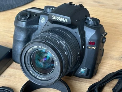 SIGMA SD14 mit Sigma Zoom 18-50mm 3,5-5,6 - Bild 1 von 4