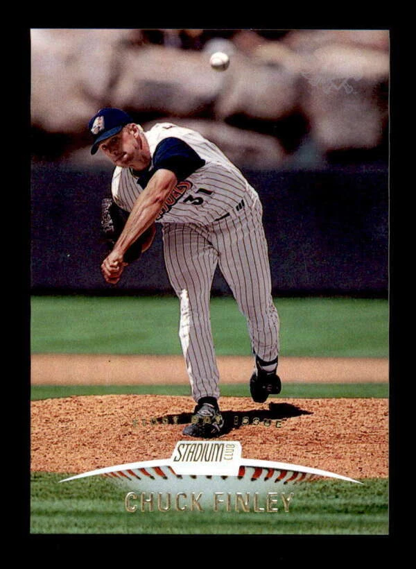 CHUCK FINLEY 1999 TOPPS STADIUM CLUB #254 FIRST DAY ISSUE #160/200 BF1802 - Image 1 of 1