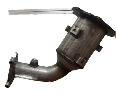 Convertidor Catalítico Compatible con Nissan Altima 2002-2006 Nuevo Caja Abierta Foto 1 de 4