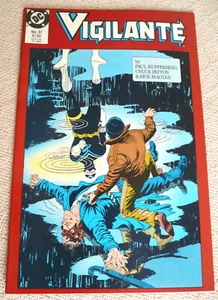VIGILANTE #31 - DC COMICS 1986 - Read Once: MINT! - Picture 1 of 7