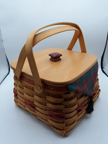 Longaberger Christmas Collection 2000 Edition "Deck The Halls Basket" COMBO Cover