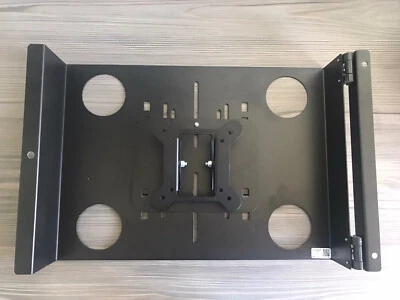 Startech.com RKLCDBKT Universal Swivel VESA LCD Mounting Bracket for 19in Rack  - Image 1 of 2