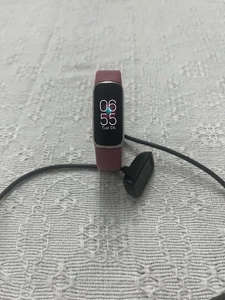 Fitbit Luxe Stainless Steel Case With Pink Band & USB Charger - Picture 1 of 6