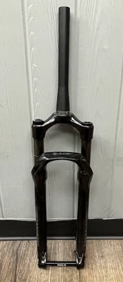 Garfo de suspensão RockShox Pike RCT3 - 27,5", 130mm de viagem, 100x15mm, 40mm de deslocamento - Imagem 1 de 2