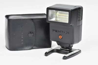 Pentax AF-200S Electronic Flash with Case #0419 - Image 1 of 4