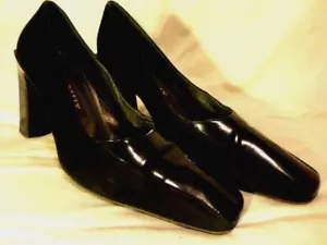 BALLY Black Patent Leather Classic Pumps High Heels Square Toe Womens Shoes 6.5M - Picture 1 of 7