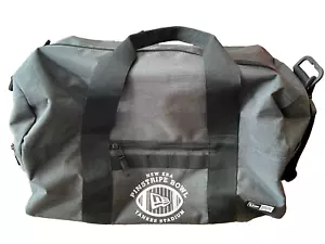 Nadelstreifen Bowl New Era NCAA Football Seesack Neu mit Etikett grau Yankee Stadium - Bild 1 von 5