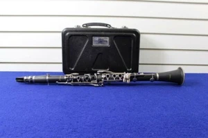 LJ Hutchen Company Clarinet W/ Original Case - Picture 1 of 5