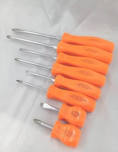 Juego de destornilladores de 8 piezas con mango de agarre duro naranja SNAP-ON usados - Imagen 1 de 21