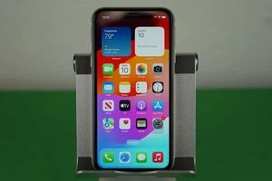 Apple iPhone 11 - 128 GB - Blanco (Desbloqueado) - Imagen 1 de 12