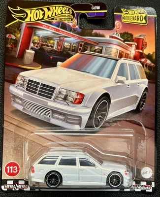 Mercedes Benz E 36 AMG Wagon *RR* Hot Wheels Boulevard 979Z 2024 Premium 1:64 - Immagine 1 di 2