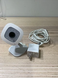 Cámara de seguridad inalámbrica Netgear Arlo Q HD 1080p VMC3040 - Imagen 1 de 20