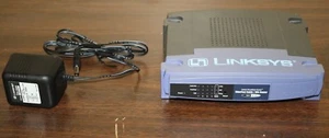 Router con cable/DSL de 4 puertos 10/100 cable Linksys EtherFast BEFSR41) - Imagen 1 de 1
