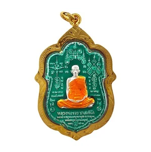 Lp Ruay Famous Monk Enamel Talisman Buddha Thai Amulet Magic Pendant Gold Case - Picture 1 of 3