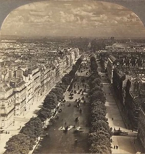 AVENUE DES CHAMPS ELYSEES PARIS FRANKREICH 1900 Stereoansicht Keystone - Bild 1 von 2