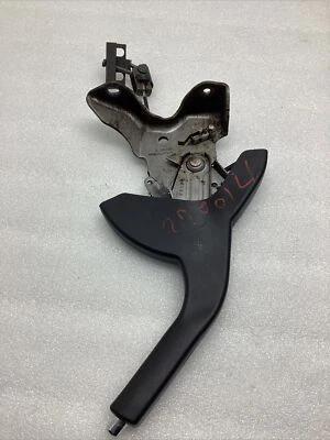 2012 CHRYSLER 200 РУЧКА АВАРИЙНЫЙ СТОЯНОЧНЫЙ ТОРМОЗ OEM - Изображение 1 из 4