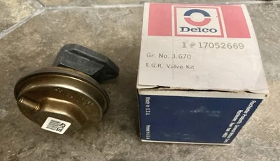 Válvula EGR Chevrolet Camaro Corvette de los años 70 de Delco vintage 17052669 7043133 Foto 1 de 4