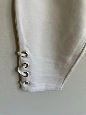 Westbound  White Leggings 68%rayon, 28% Nylon And 4% Spandex  - Image 1 of 3