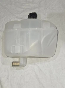 URO Parts 30741975 Engine coolant Reservoir Volvo For 99-09 Volvo C70 S60 S70 S8 - Picture 1 of 5