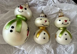 Trio Di Pupazzo Di Neve Vintage Vetro Ornamenti Natalizi Polonia Dept 56 - Foto 1 di 13