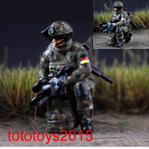 1/72 Deutscher Drohnenoperator Soldat Miniaturen Szene Figuren Puppe für Auto Fahrzeug - Bild 1 von 6