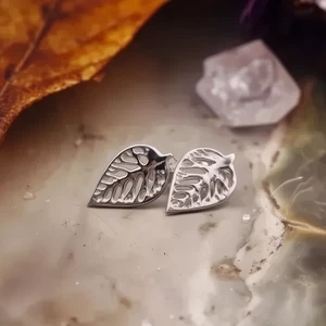 Sterling Silver Gale Leaf Earrings, nature jewelry, stud earring, zelda - Picture 1 of 7
