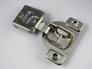CERNIERE PER ARMADI BLUM 38N355C.12 SOVRAPPOSIZIONE 3/4 - Foto 1 di 1