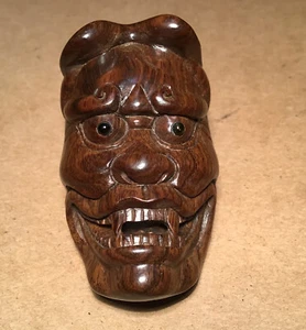 Japanese Boxwood Netsuke - Warrior Mask / Demon Face #1 - Signed - Picture 1 of 9