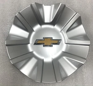 1 New Single Chevy Tahoe Silver Chrome insert 22” Center Cap 84434287 84434524 - Picture 1 of 4