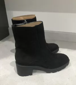 black square toe ankle boots Faux Suede Heel Boots Uk Size 6 Side Zip Brand New - Picture 1 of 8