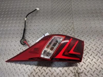 Luz trasera del conductor sedán cuarto de panel montado para 14-16 LEXUS IS350 1141287 Foto 1 de 4