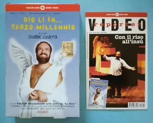 Vhs Dio Li Fa...Terzo Millennio Commedia Giobbe Covatta Videocassetta Nolo (V17) - Foto 1 di 1