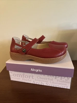 Argelia Onika Talla EU 40/US 9.5-10 Mary Jane En ROJO GRANDE. Nuevo en caja, nunca usado Foto 1 de 4