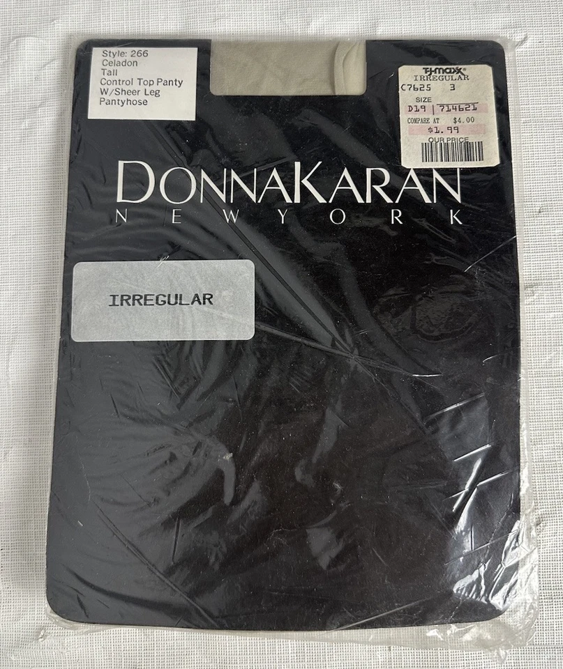 Pantimedias de Colección Donna Karan New York DKNY Celadon Alto Control Top Pierna Transparente Foto 1 de 4