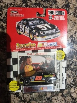 Vehículo diecast Dale Jarrett #28 Texaco 1995 Racing Champions escala 1/64 Foto 1 de 2