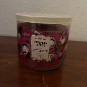 NEW Bath & Body Works PUMPKIN APPLE,  3 Wick CANDLE, 14 OZ - Picture 1 of 5