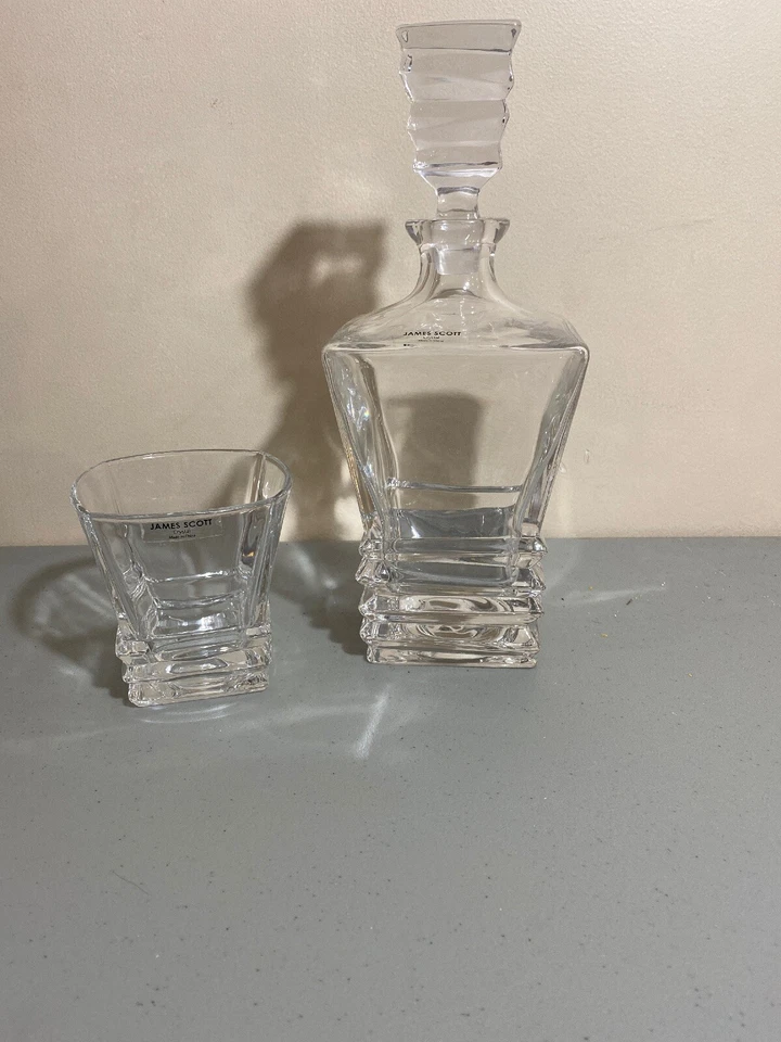 James Scott Crystal Liquor Decanter with Stopper-Whiskey for  Bourbon, Brandy, a - Image 1 of 3