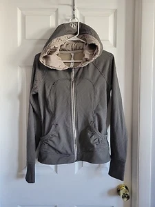 Lululemon RARE Movement Jacket Telemark Print Black Mojave Tan Stripes Size 6  - Picture 1 of 10