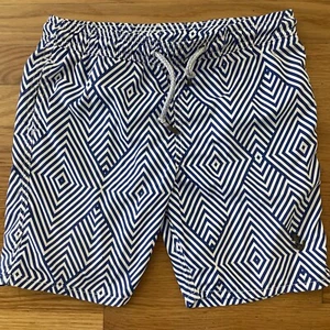 Size 8 PreOwned Retromarine Little Boys Navy/ Eye  Swim Shorts Size 8 - Picture 1 of 10