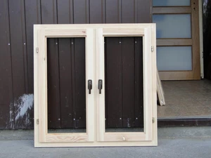 HOLZFENSTER AUS KIEFERNHOLZ 350 Eur/m2 - Bild 1 von 7