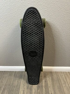 Authentic Penny Board Australia Skateboard 22” Inch Black Green Wheels Black - Picture 1 of 14