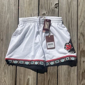 Women’s Mitchell & Ness NBA Jump Shot Shorts Vancouver Grizzlies ‘95-96 White XS - Picture 1 of 9
