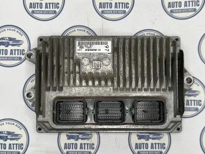 Unidad de módulo de control del motor Honda CR-V 2016 ECM ECU 37820-5LA-B71 OEM Foto 1 de 2
