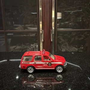 Matchbox 2007 Fire 5-Pack Exclusive Ford Expedition - Unit 477 - Picture 1 of 4