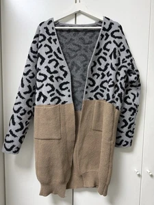 Leo Animal Print Cardigan Strickjacke NEU Größe L - Bild 1 von 14