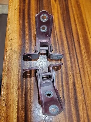 Toyota 4runner 2003-2009 bisagras de puerta delantera derecha OEM granate P6734b156 Foto 1 de 2