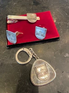 Germany Brandenburg Gate Berlin Tie Clip Cuff Links Key Chain Cold War - Picture 1 of 5