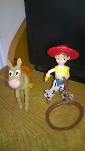 Figuras Macdonalds Toy Story Jessie & Bullseye El Caballo Disney Pixar Happy Meal - Imagen 1 de 4